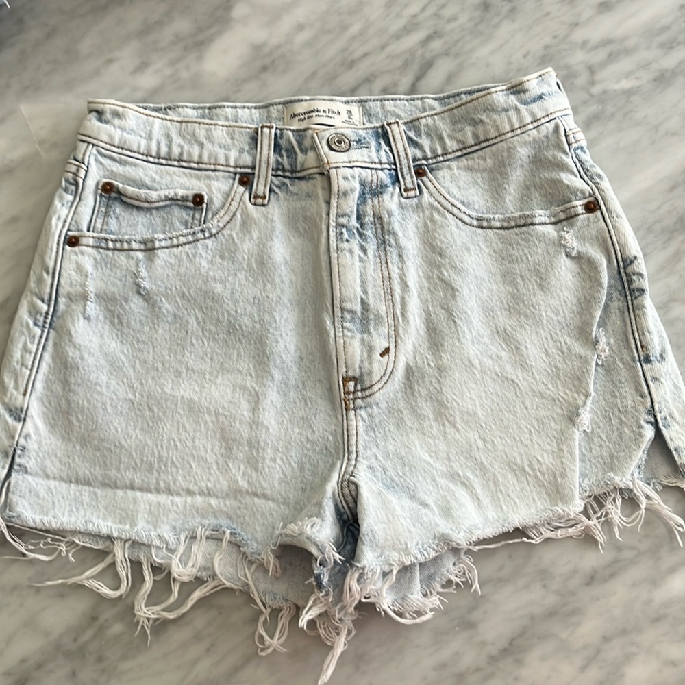 Abercrombie & Fitch High Rise Mom Shirt Size 28 (6) Excellent Condition!